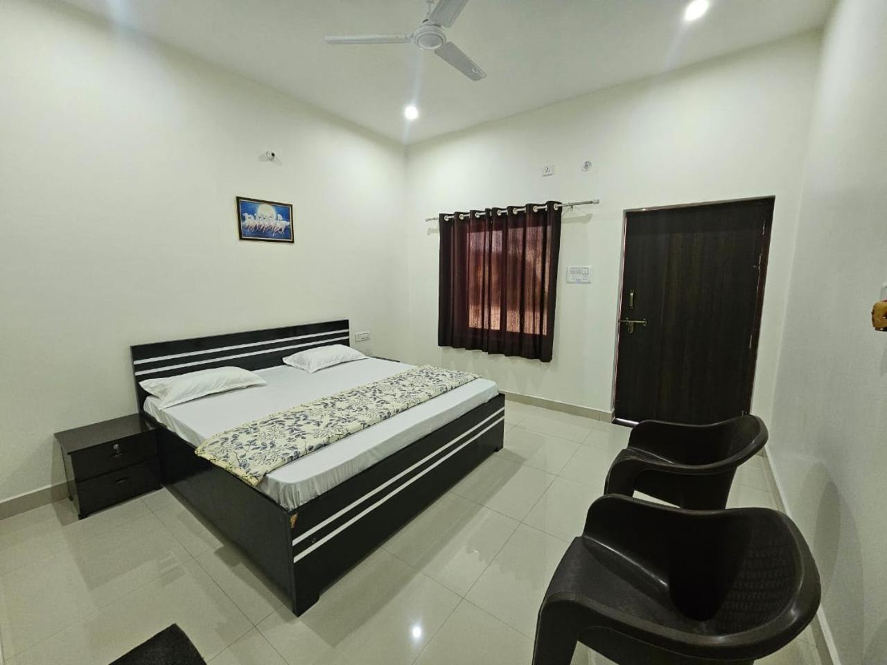 Govind Resort Matura Exterior foto